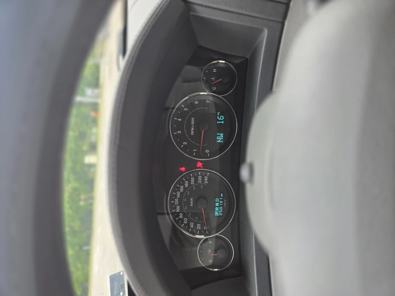 Jeep Grand cherokee, снимка 10 - Автомобили и джипове - 54866009