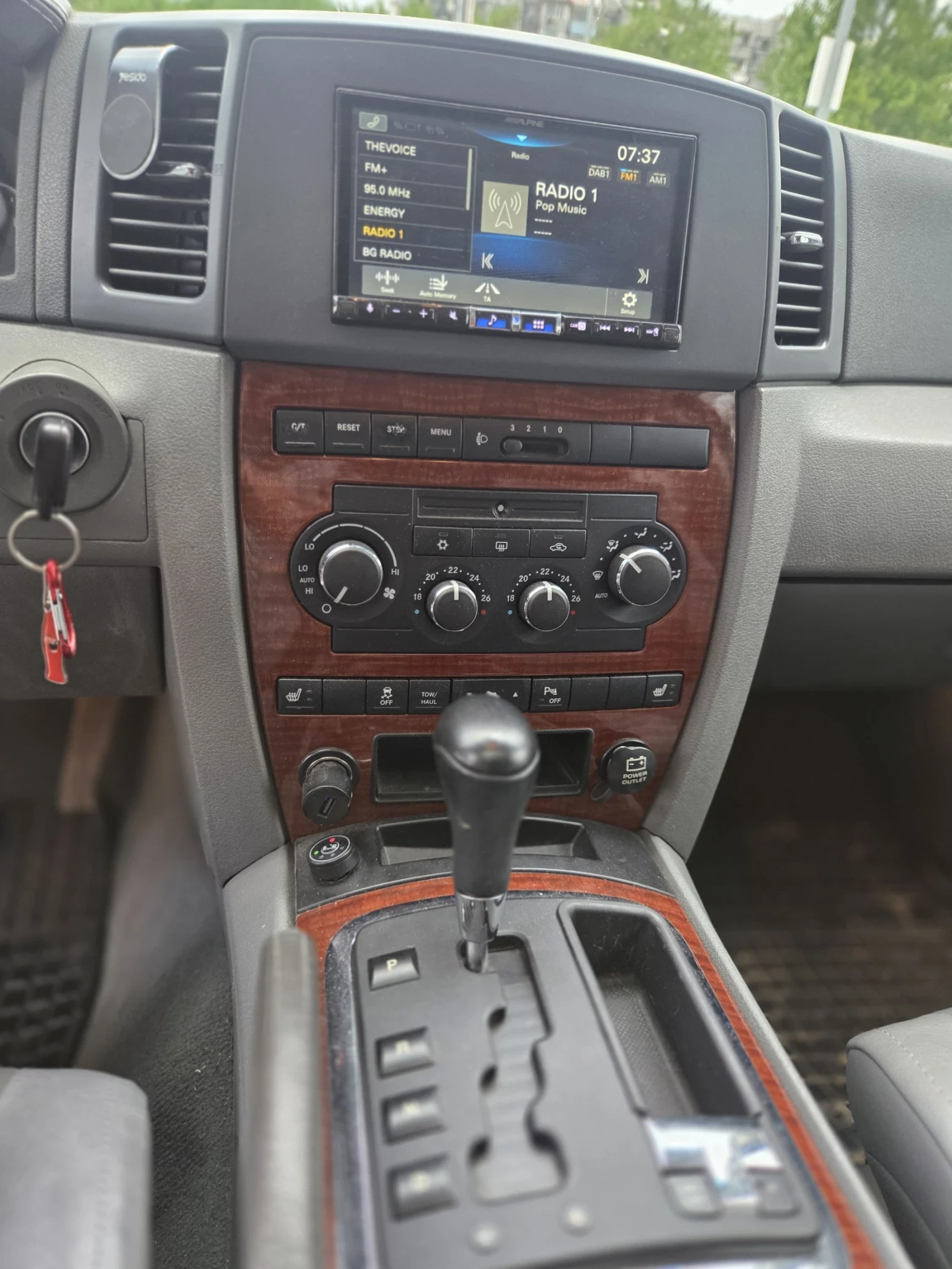 Jeep Grand cherokee, снимка 9 - Автомобили и джипове - 54866009