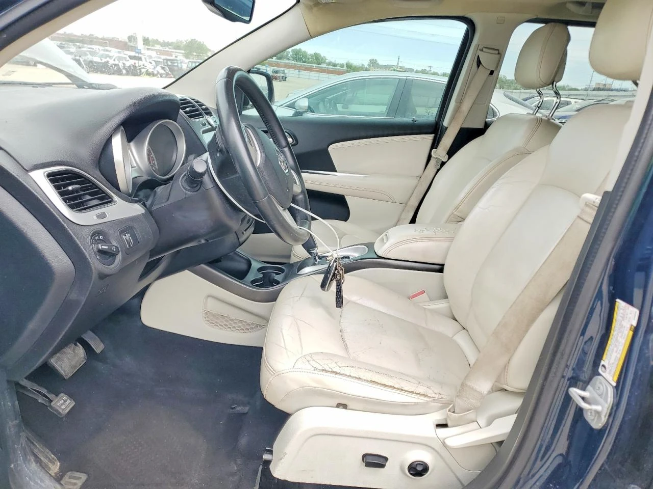 Dodge Journey R/T* КОЖА* НАВИ* ЛИЗИНГ, снимка 7 - Автомобили и джипове - 54999630