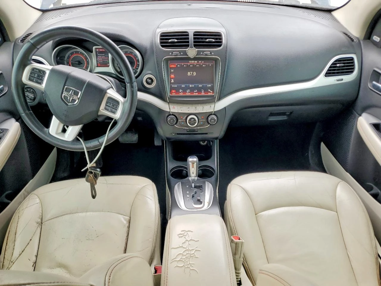 Dodge Journey R/T* КОЖА* НАВИ* ЛИЗИНГ, снимка 8 - Автомобили и джипове - 54999630