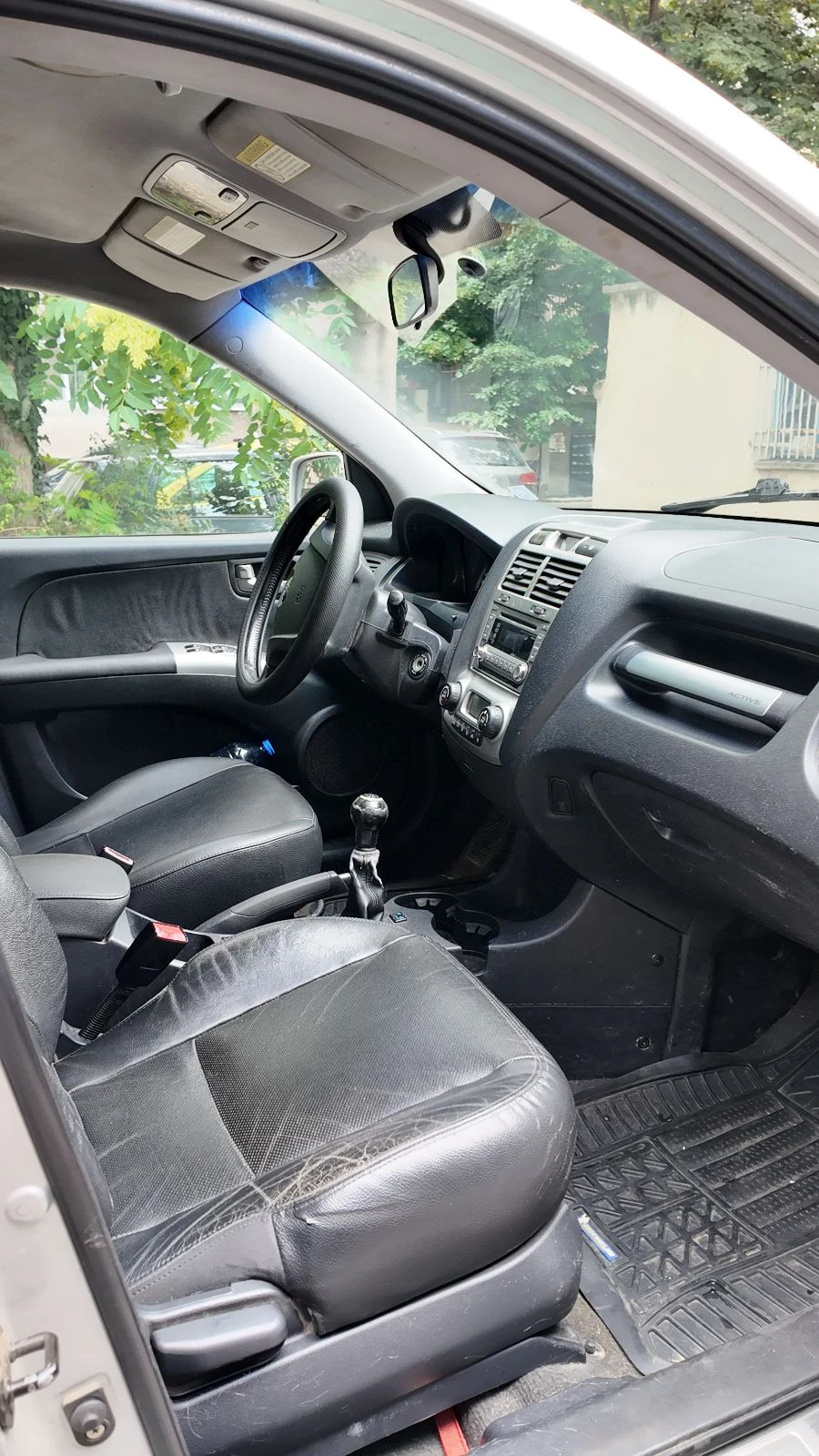 Kia Sportage, снимка 6 - Автомобили и джипове - 55061891