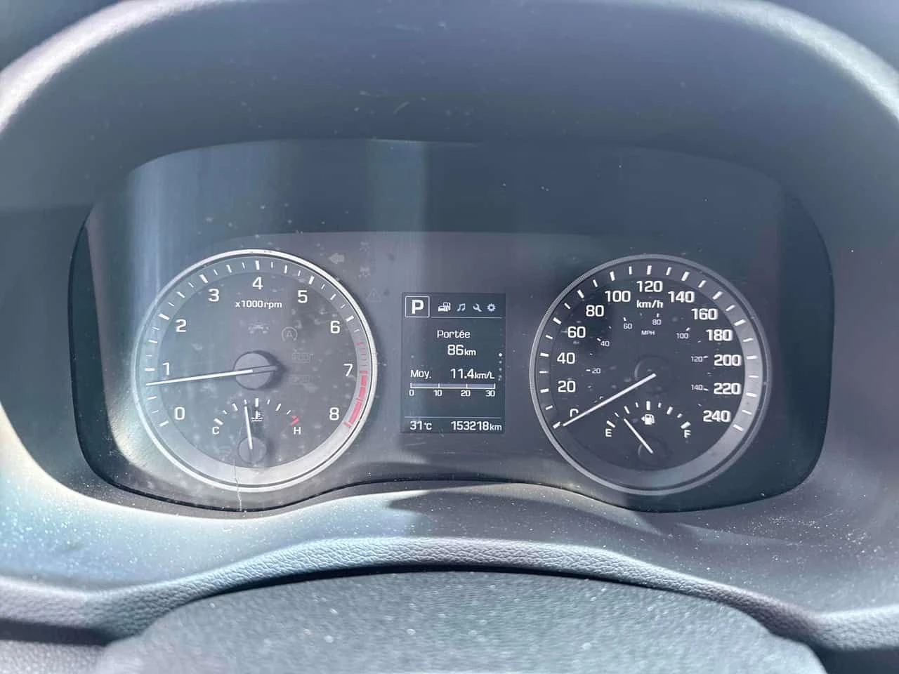 Hyundai Tucson * Premium * CARFAX * ОПЦИЯ ЗА ФИНАНСИРАНЕ, снимка 8 - Автомобили и джипове - 55193637