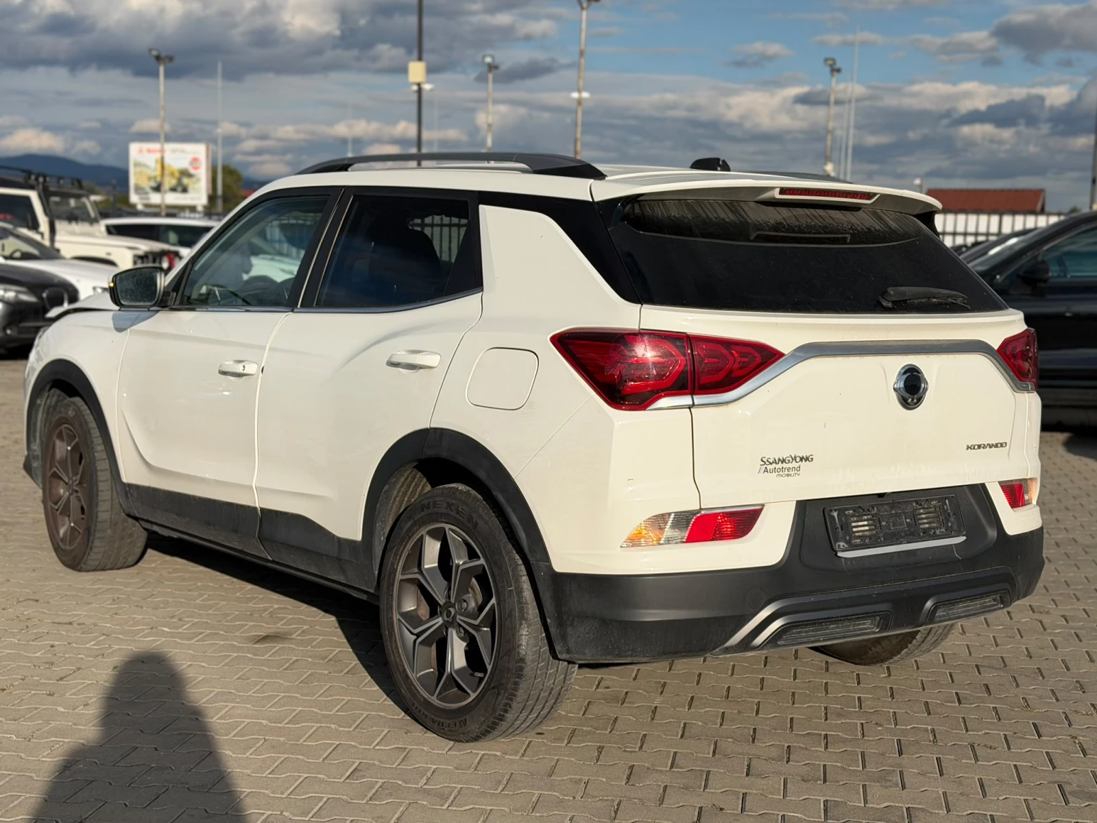 SsangYong Korando / 1.6D / 136HP / ПАЛИ И СЕ ДВИЖИ /, снимка 3 - Автомобили и джипове - 56214694
