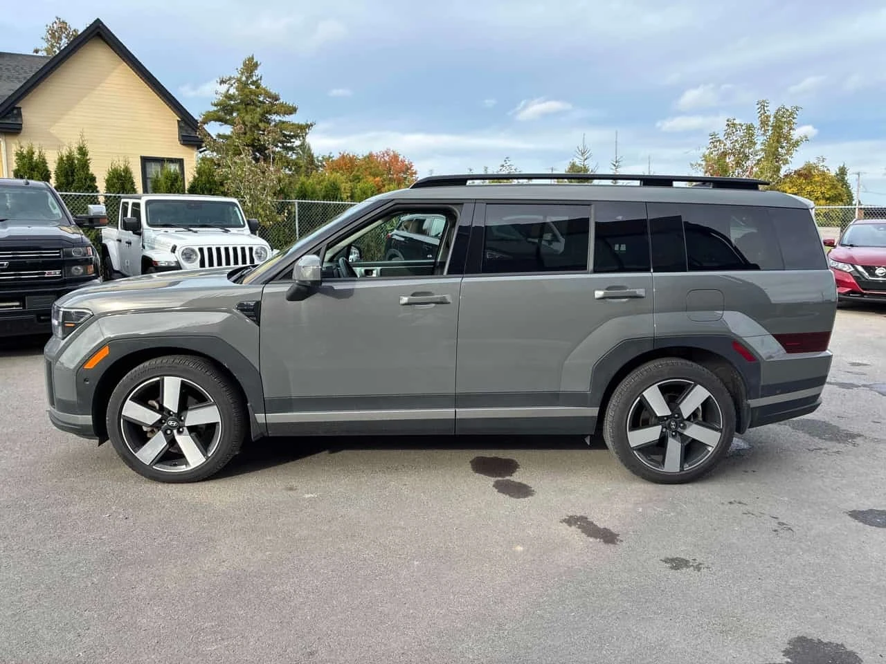 Hyundai Santa fe  LUXURY / CARFAX / АВТОКРЕДИТ, снимка 3 - Автомобили и джипове - 56313511