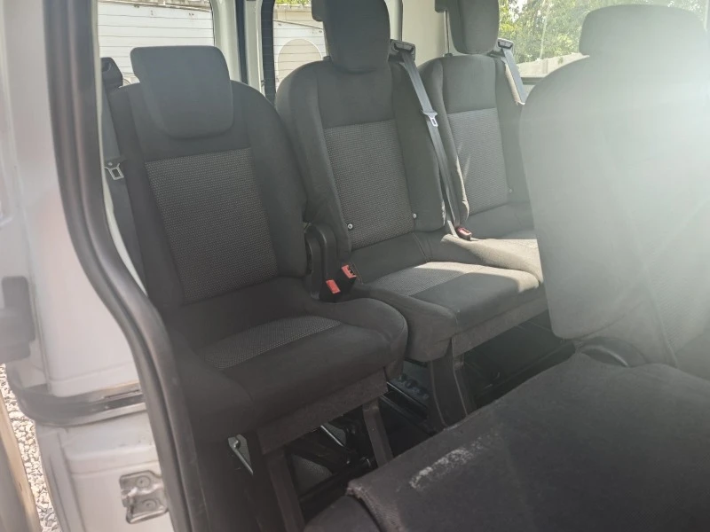 Ford Transit 2.2Cdti/102кс 9 места, снимка 15 - Бусове и автобуси - 45982160