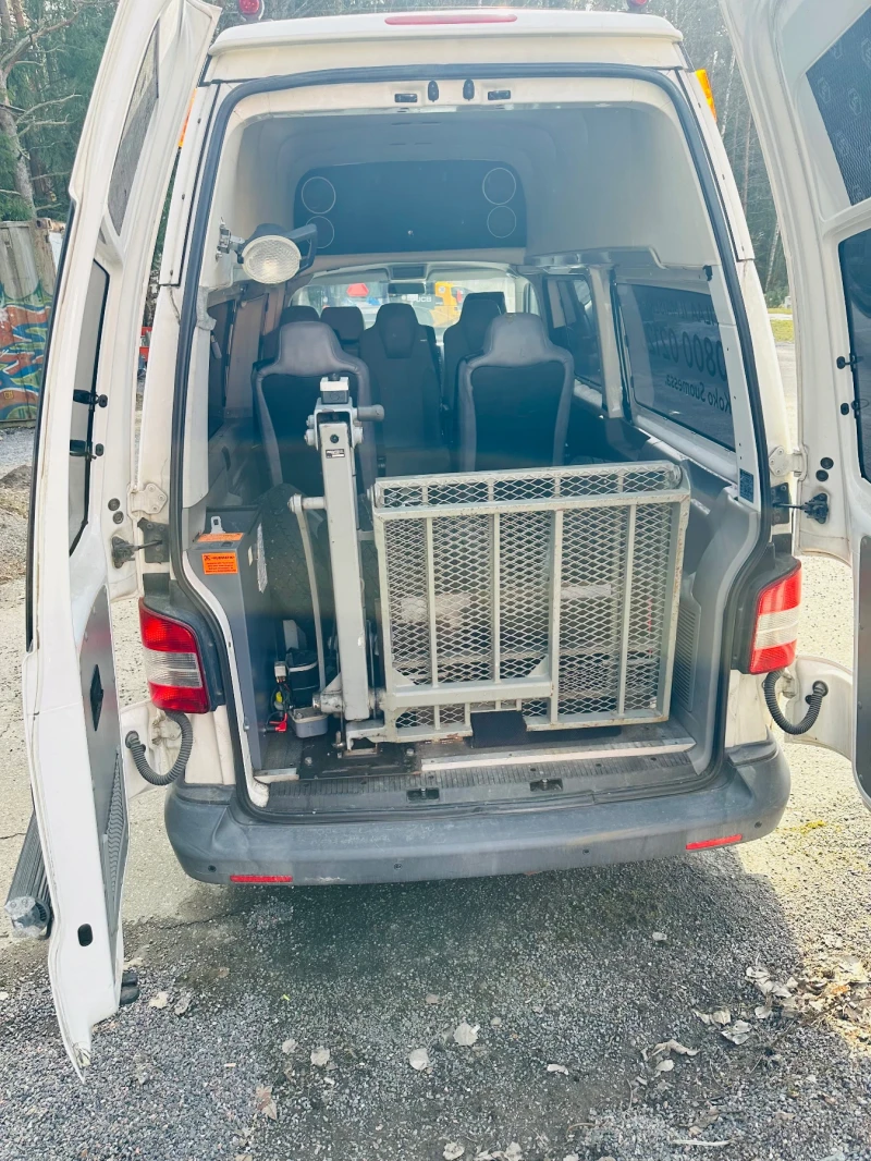 VW T5, снимка 11 - Бусове и автобуси - 51802421