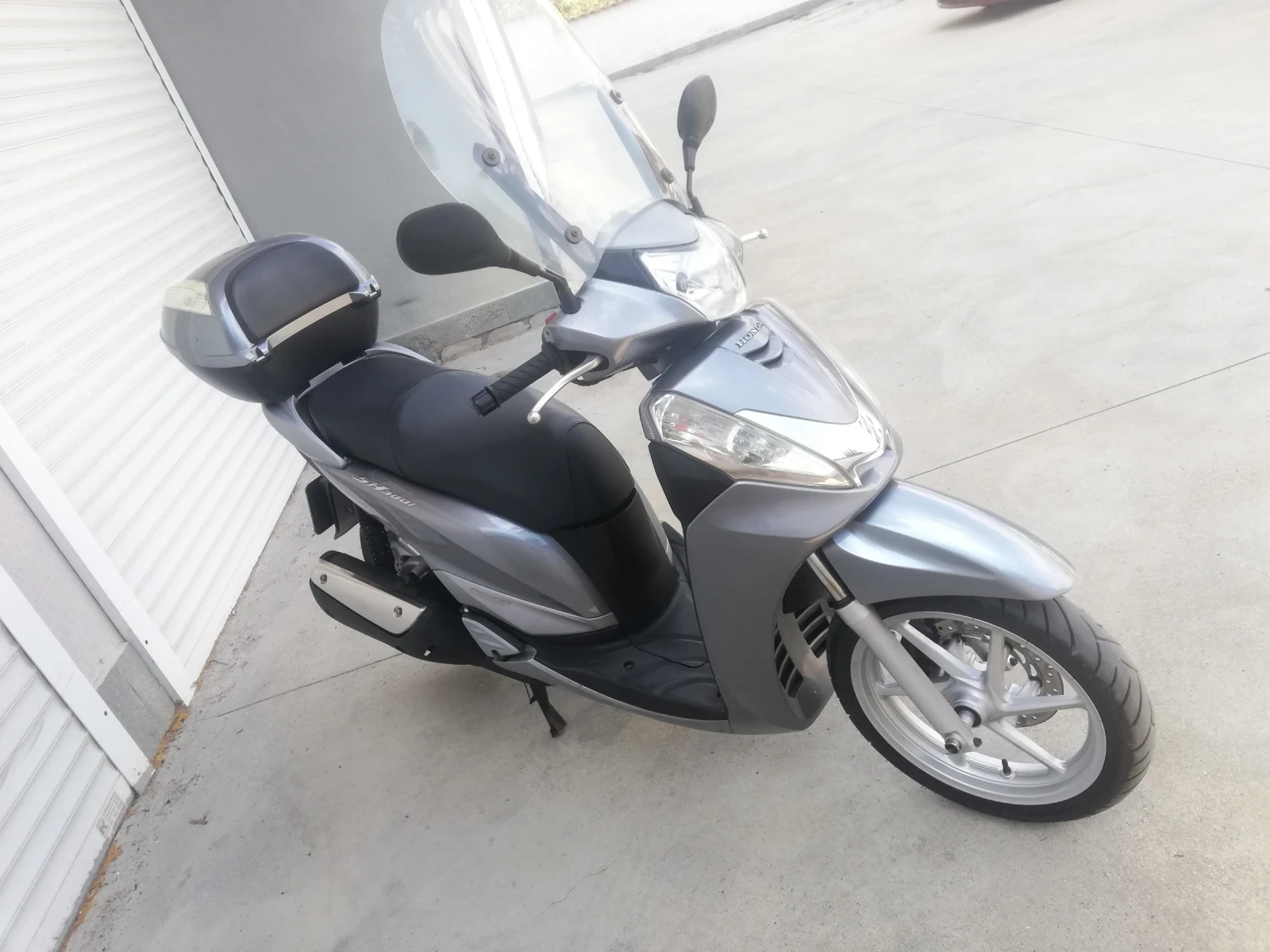 Honda Sh 300i, снимка 3 - Мотоциклети и мототехника - 53890754