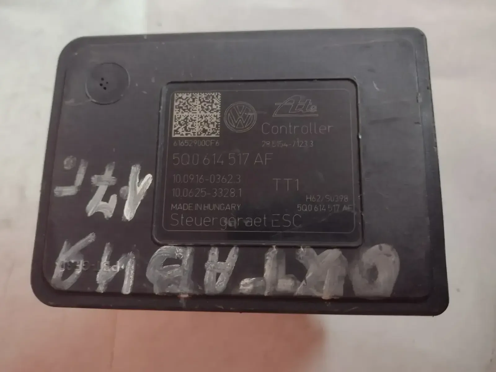 5Q0 614 517 AF   ABS ����� SKODA OCTAVIA III, SEAT LEON III 2.0 TDI 5Q0614517AF | Mobile.bg � ����������� 2