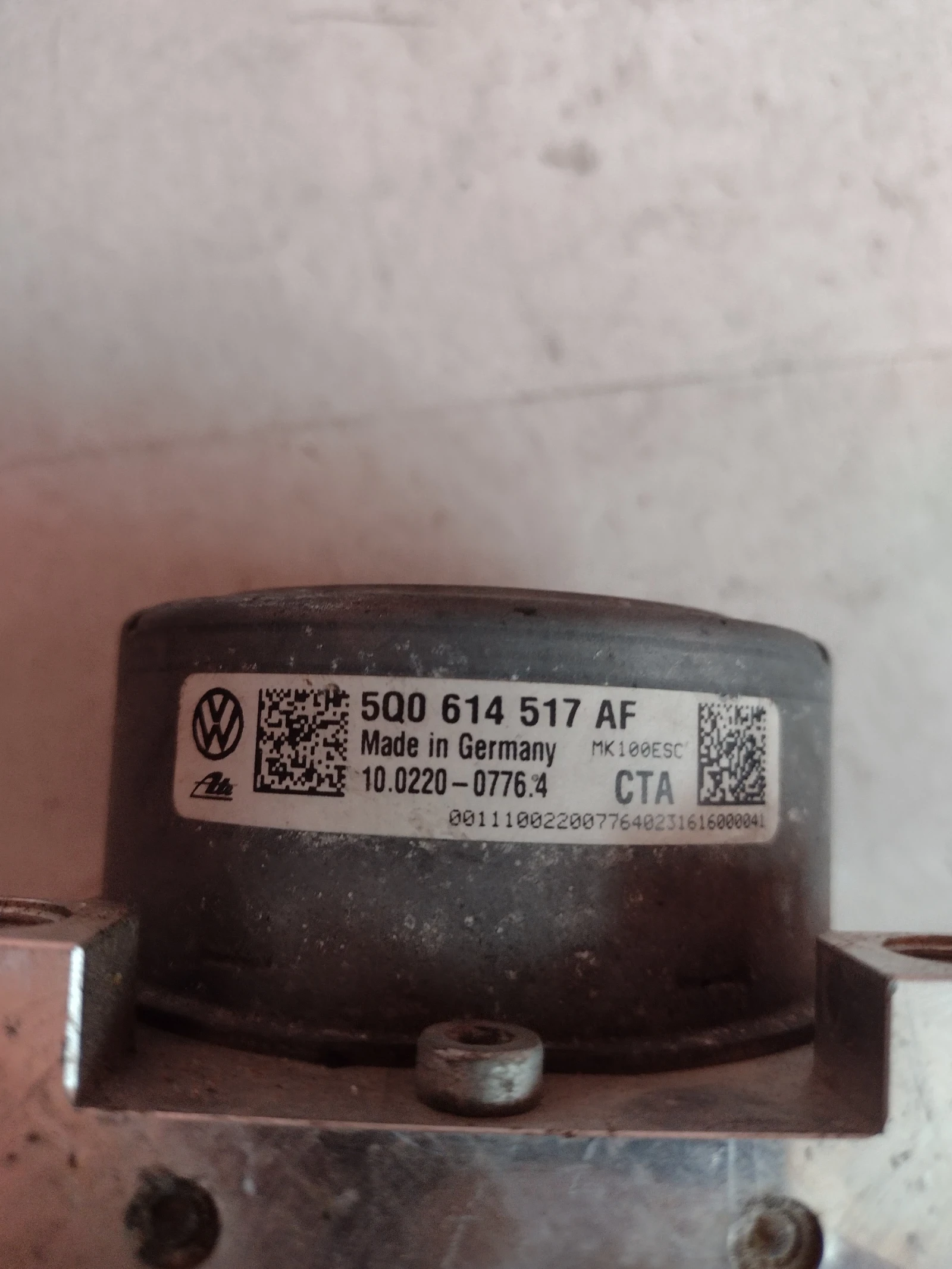 5Q0 614 517 AF   ABS ����� SKODA OCTAVIA III, SEAT LEON III 2.0 TDI 5Q0614517AF | Mobile.bg � ����������� 3