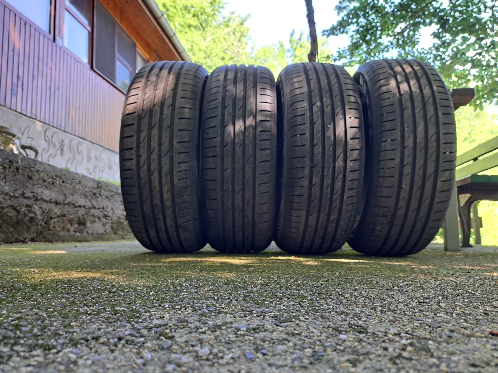 ���� 235/60R16 | Mobile.bg � ����������� 1