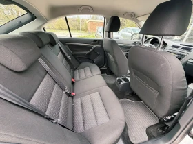 Skoda Octavia 1.6 MPi 102 к.с, снимка 11