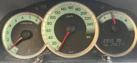 Toyota Corolla verso, снимка 11