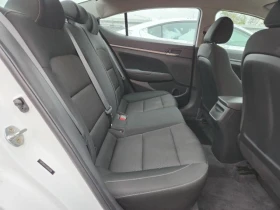 Hyundai Elantra 2.0L 4 Front-wheel Drive | Mobile.bg    13