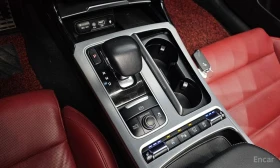 Kia Stinger AWD* 3.3T* КАМЕРИ* 360* ШИБИДАХ*  | Auto.bg — изображение 11