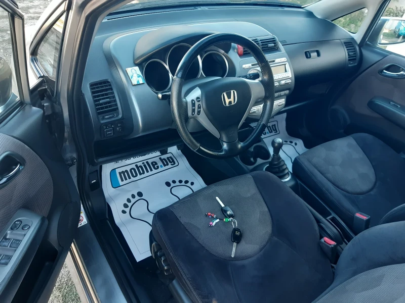 Honda Jazz 1.4 кубика , снимка 11 - Автомобили и джипове - 47513685