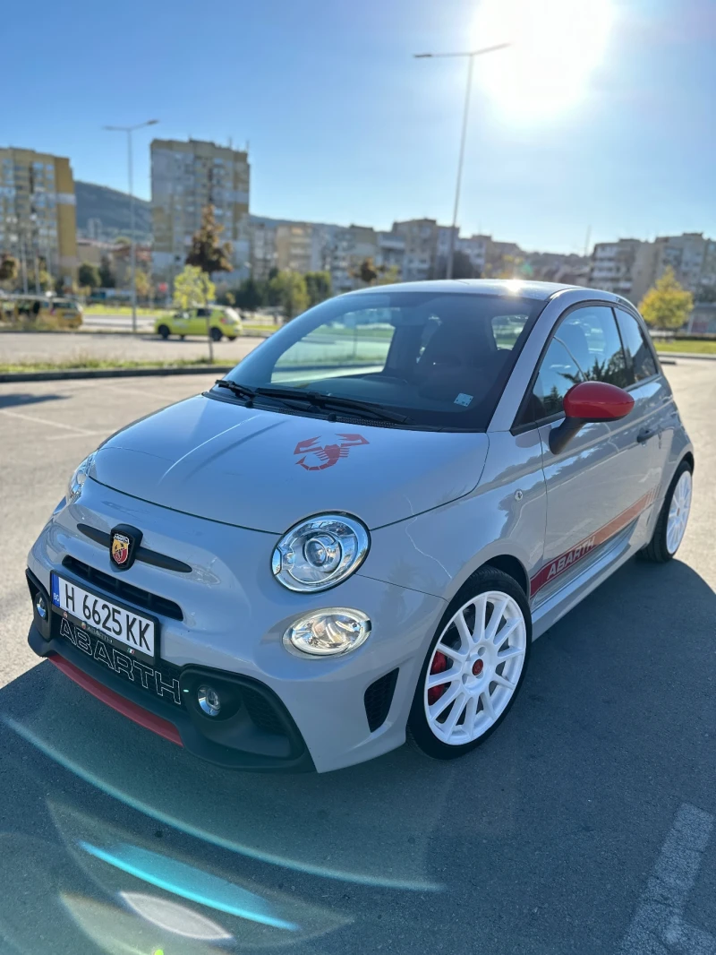 Fiat 500 Abarth esseesse Akrapovic Carbon, снимка 1 - Автомобили и джипове - 47904664