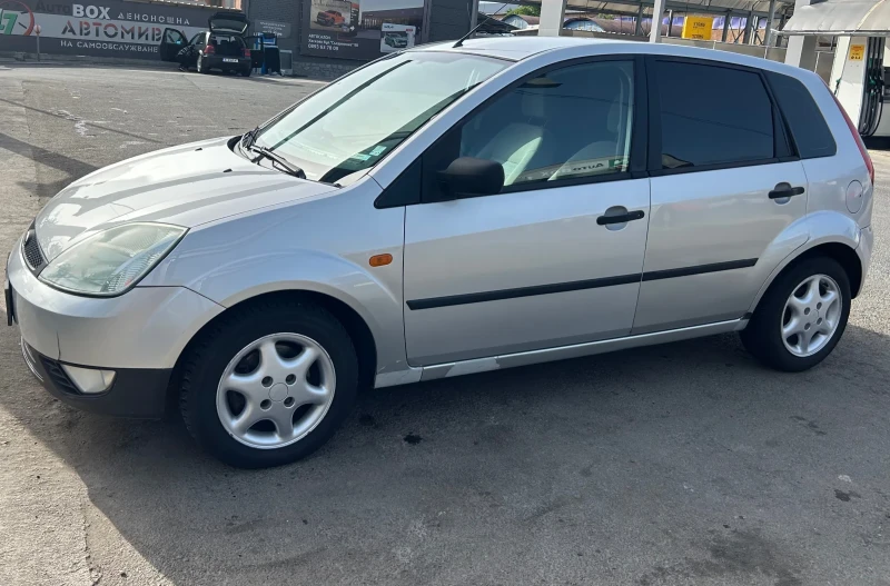 Ford Fiesta 1.4 D , снимка 2 - Автомобили и джипове - 48008887