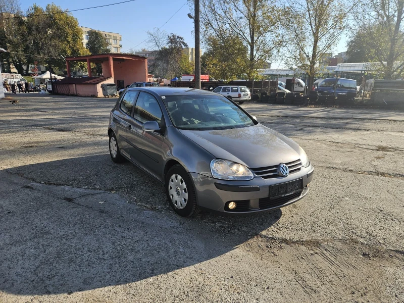 VW Golf 1.4i клима, снимка 2 - Автомобили и джипове - 49469764