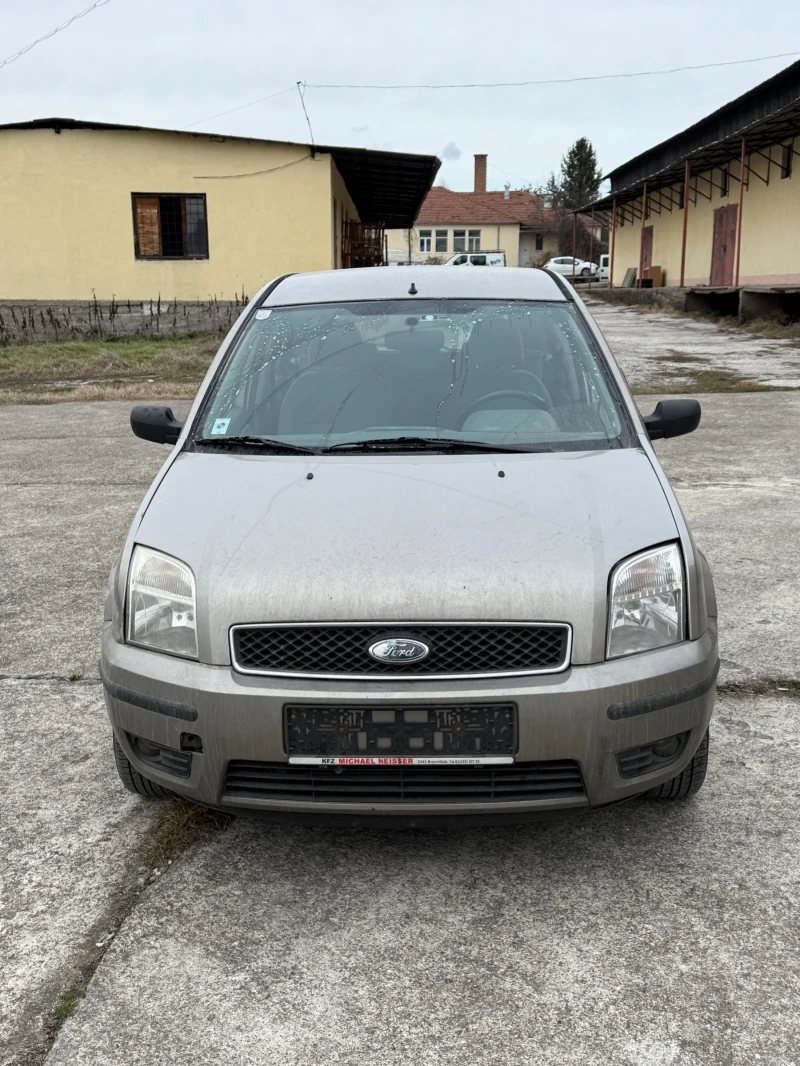 Ford Fusion 1.4i автоматик, снимка 2 - Автомобили и джипове - 48495154