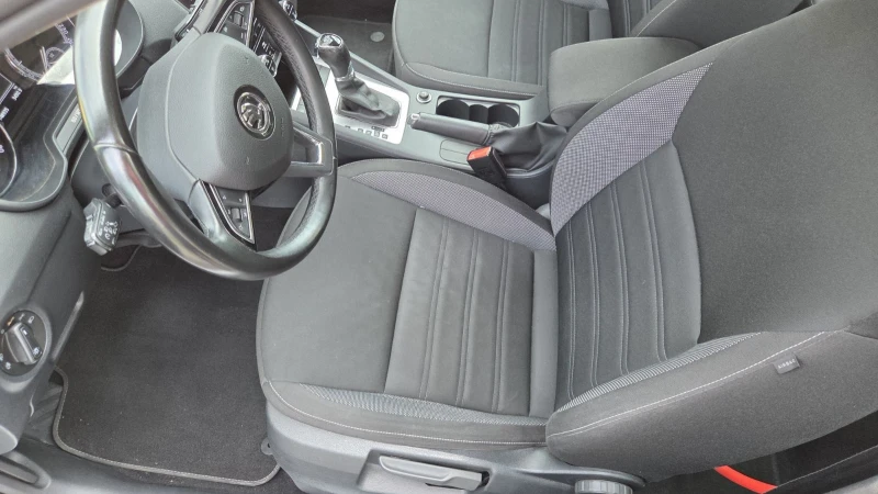 Skoda Octavia 1.5 TSI , 150k.c, 7DSG, снимка 4 - Автомобили и джипове - 52357953
