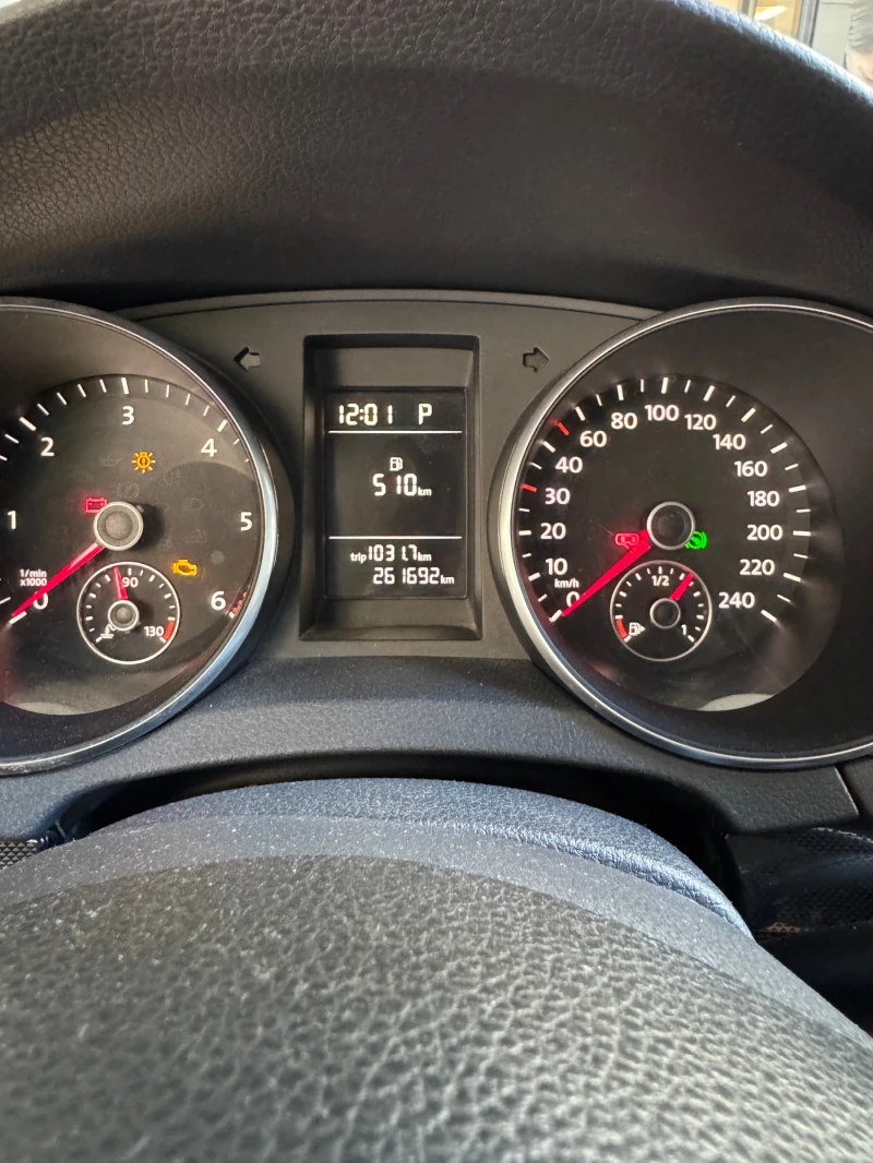 VW Golf 2.0 TDI, снимка 2 - Автомобили и джипове - 52327689