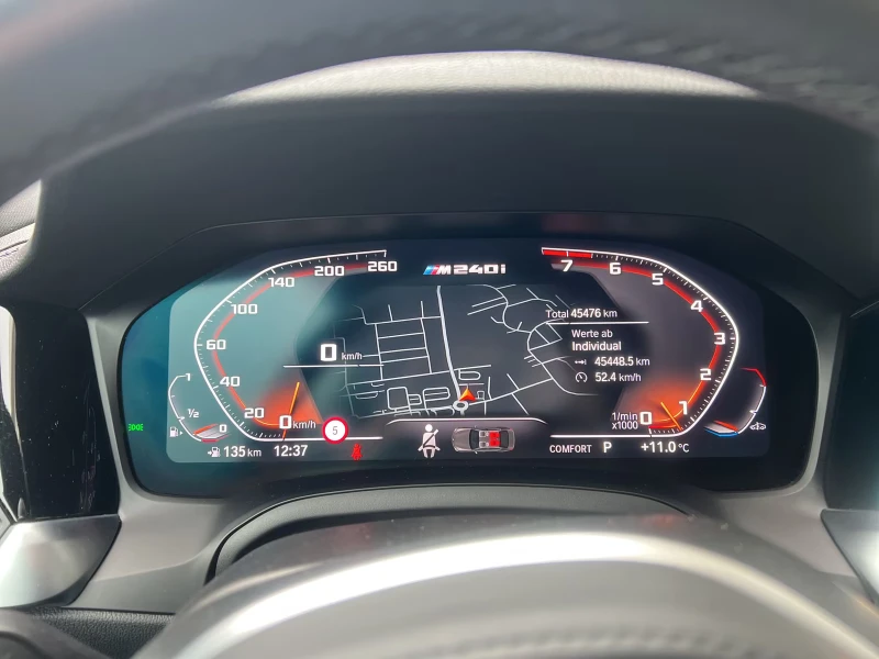 BMW 240 xDRIVE/374HP/CAM/HUD/HI-FI/LED/AMBI/799v, снимка 12 - Автомобили и джипове - 52323511
