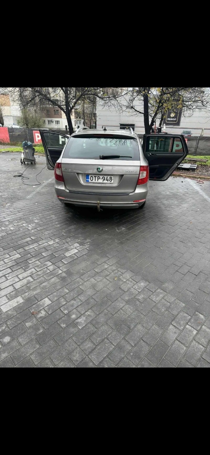 Skoda Superb, снимка 6 - Автомобили и джипове - 52696768