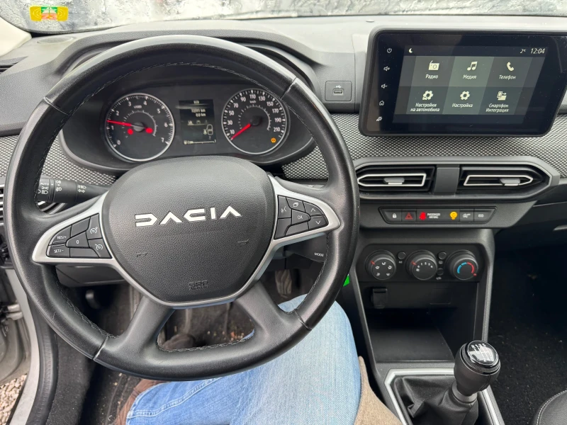 Dacia Jogger 1.0Tce 100hp* LED* NAVI* LPG* 6+ 1* 2023г* 72311км, снимка 17 - Автомобили и джипове - 52741834