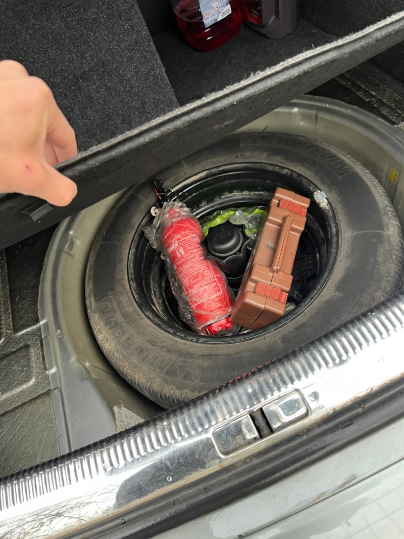 VW Passat, снимка 13 - Автомобили и джипове - 52811582