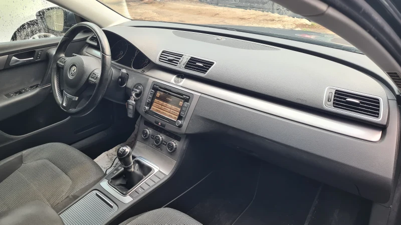 VW Passat 1.4 ecofuel , снимка 8 - Автомобили и джипове - 52845846