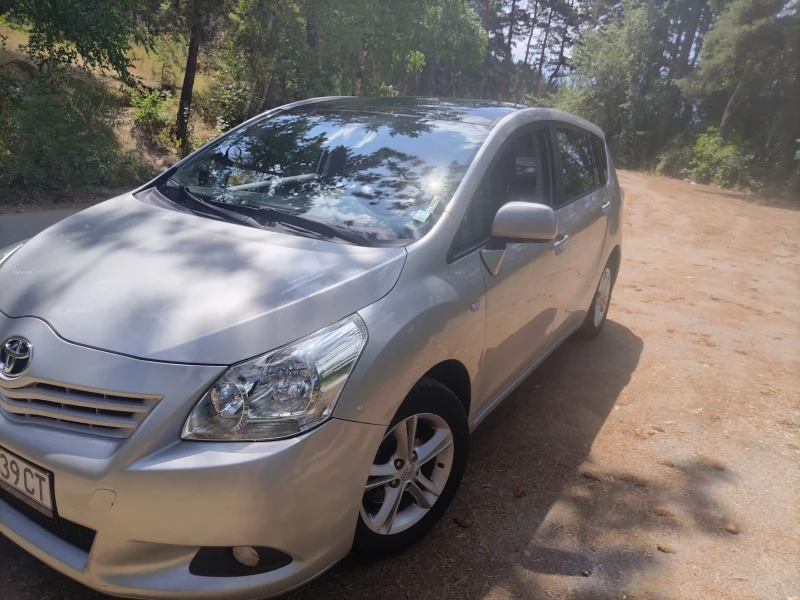 Toyota Verso, снимка 3 - Автомобили и джипове - 53194423