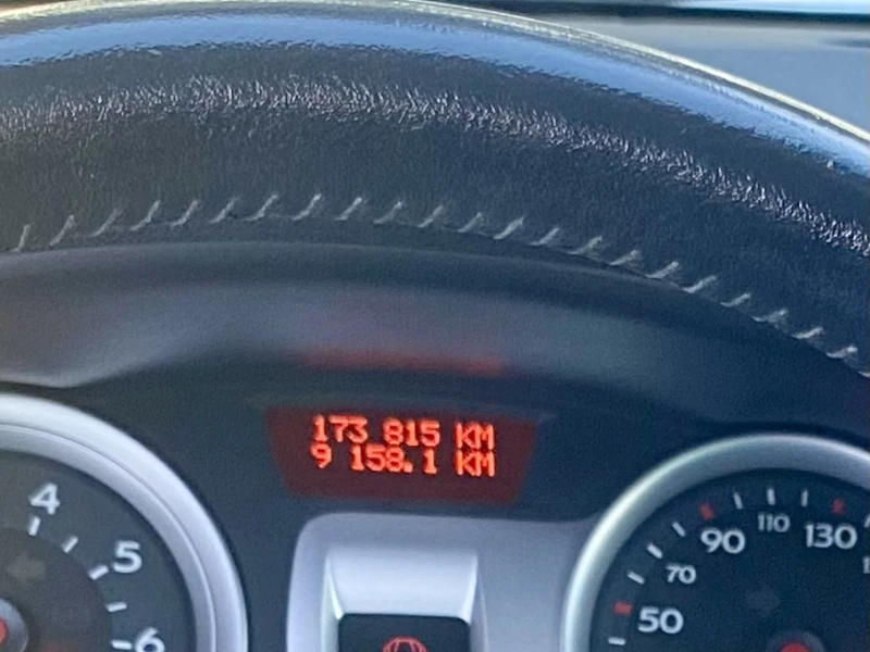 Renault Clio 1.2 (75 кс) EURO 4 КЛИМАТИК, снимка 5 - Автомобили и джипове - 53514921