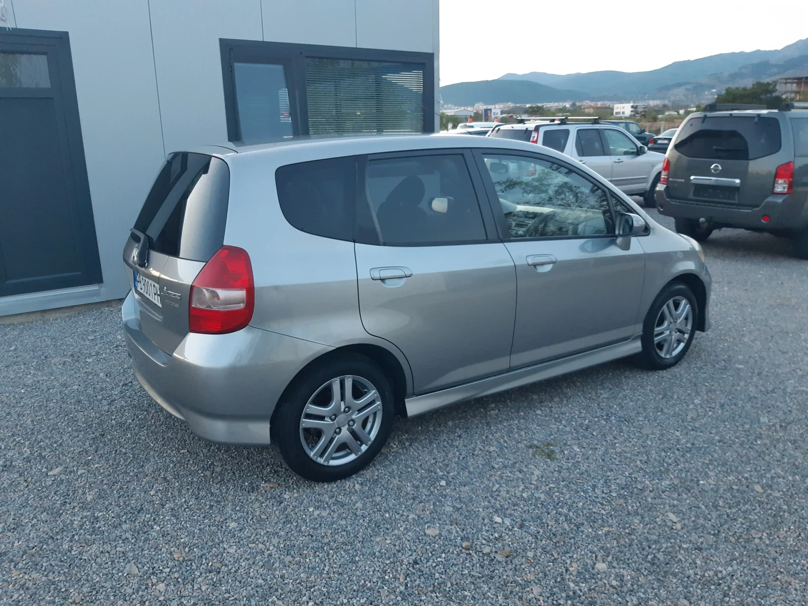 Honda Jazz 1.4 кубика  - изображение 5