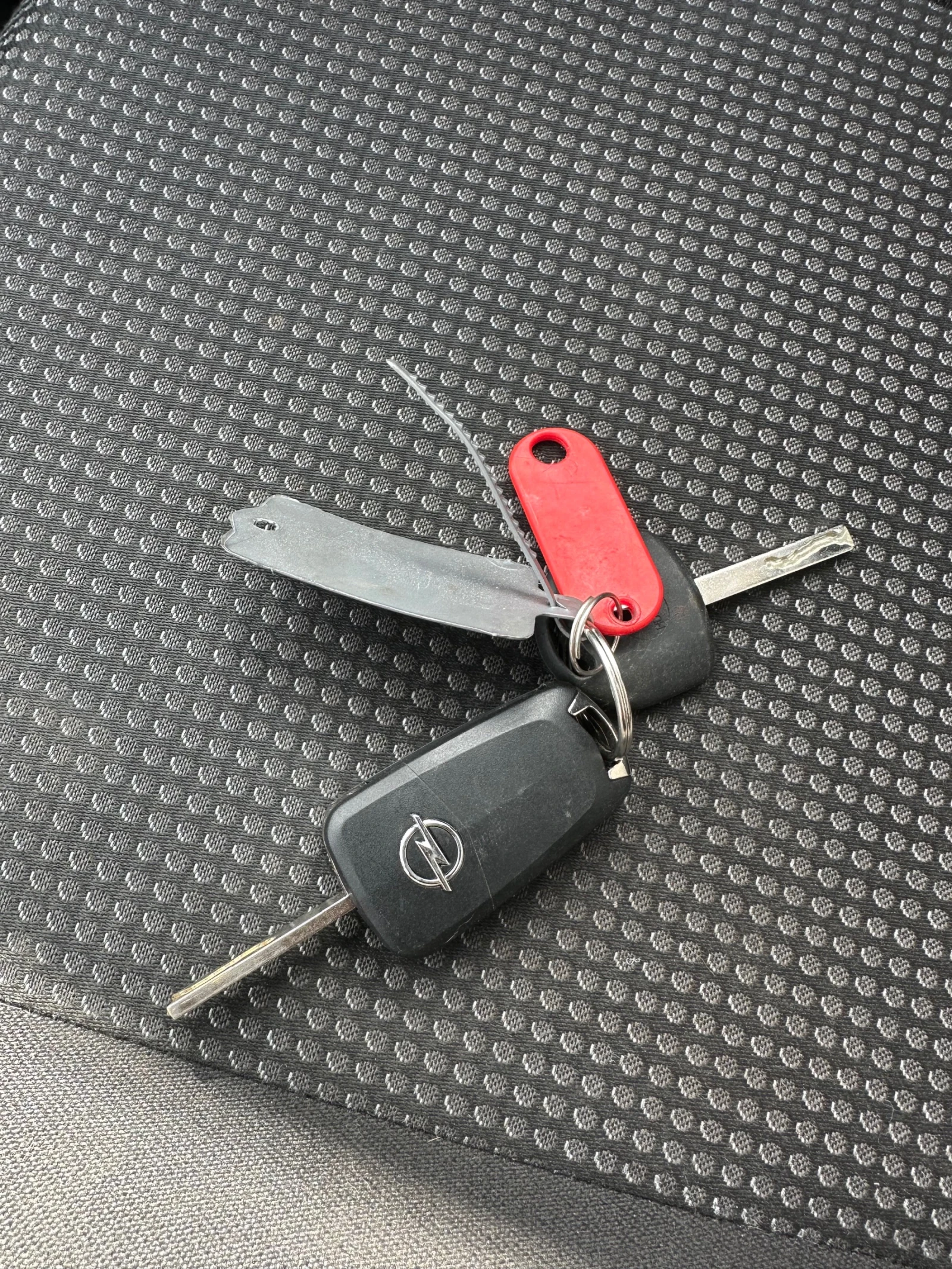 Opel Corsa 1.3 Facelift - изображение 8
