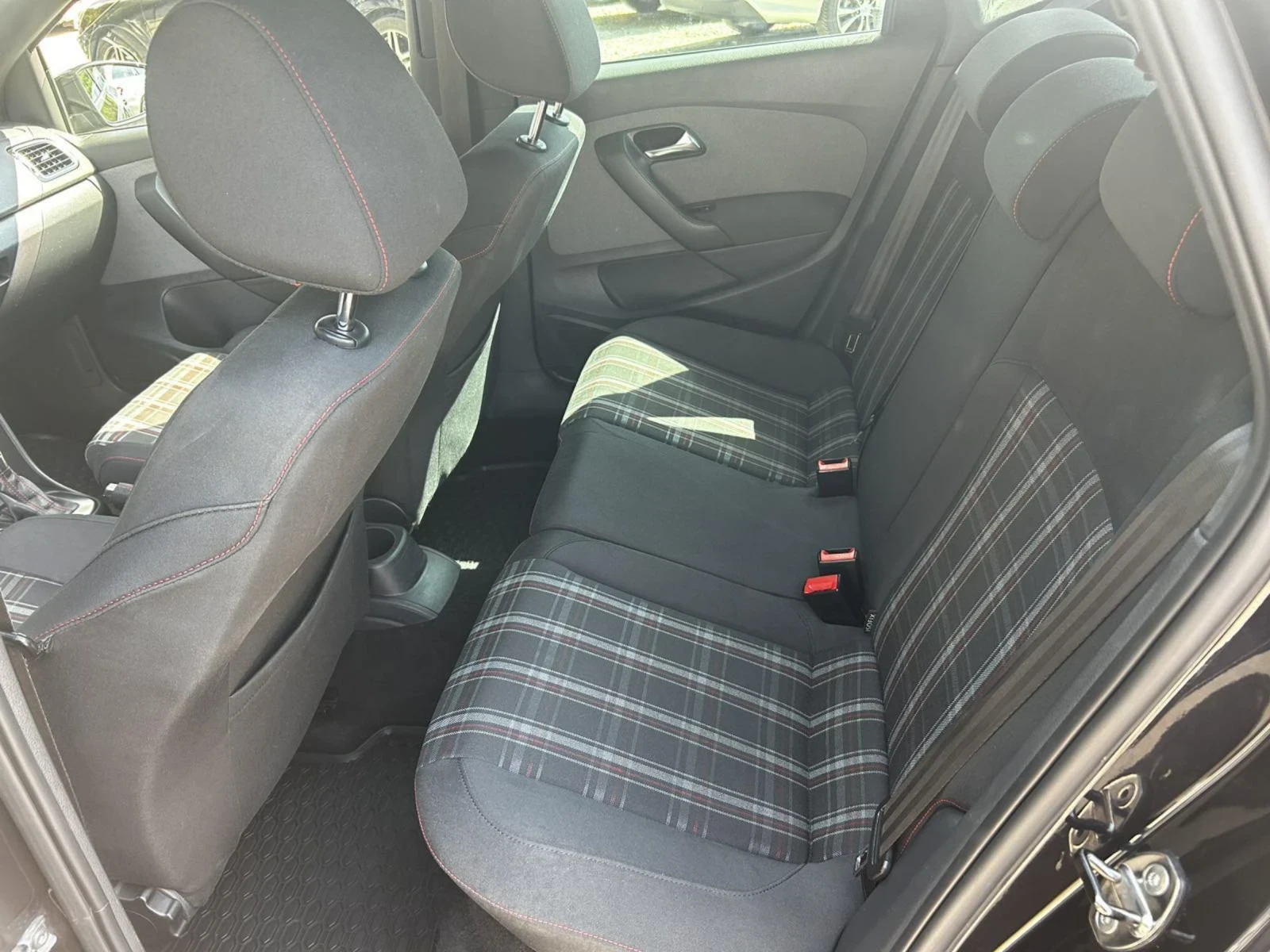 VW Polo 1.4 GTI - изображение 10