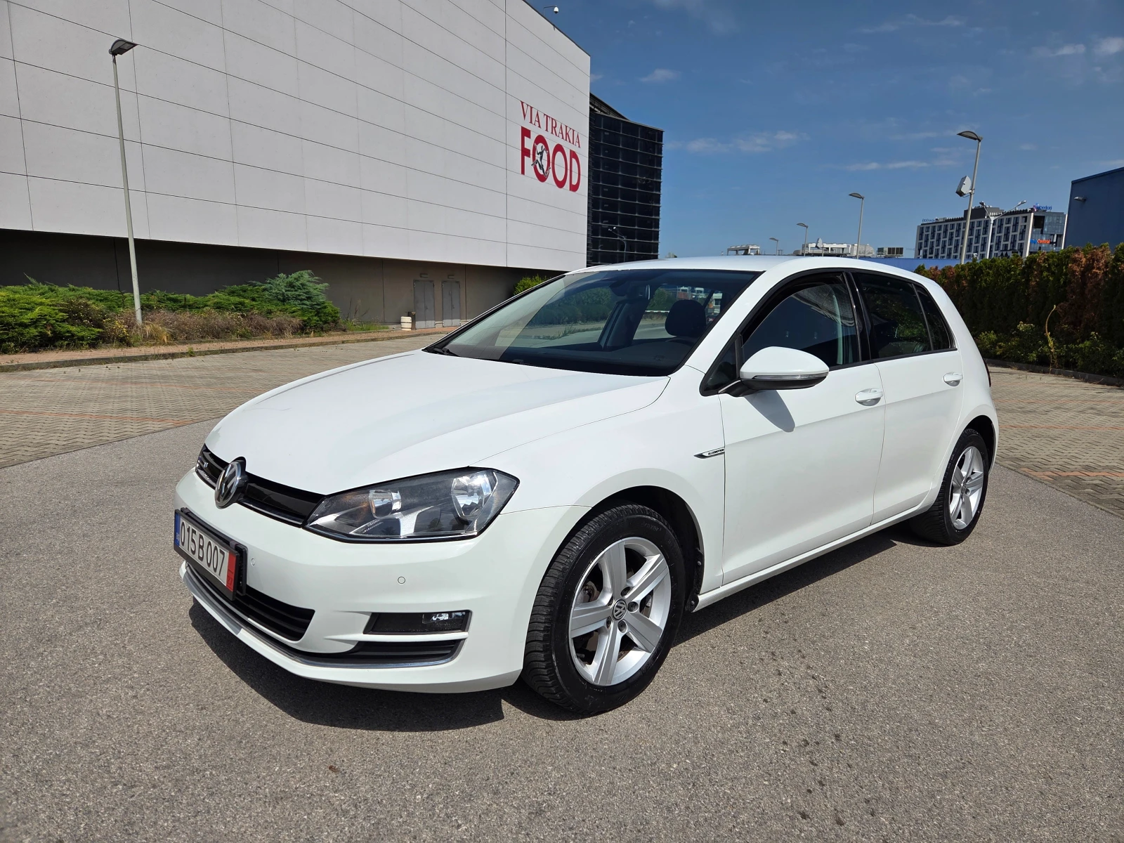 VW Golf Highline TGI УНИКАЛЕН - изображение 3