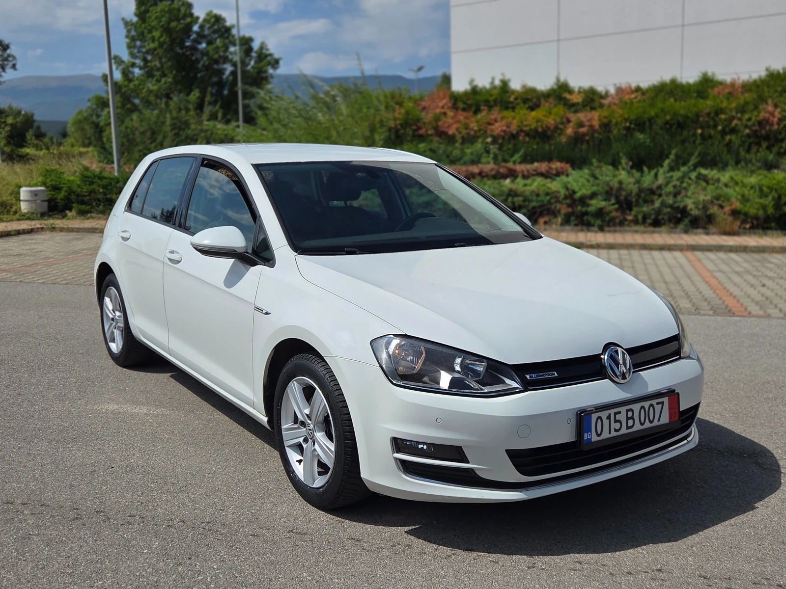 VW Golf Highline TGI УНИКАЛЕН - изображение 4