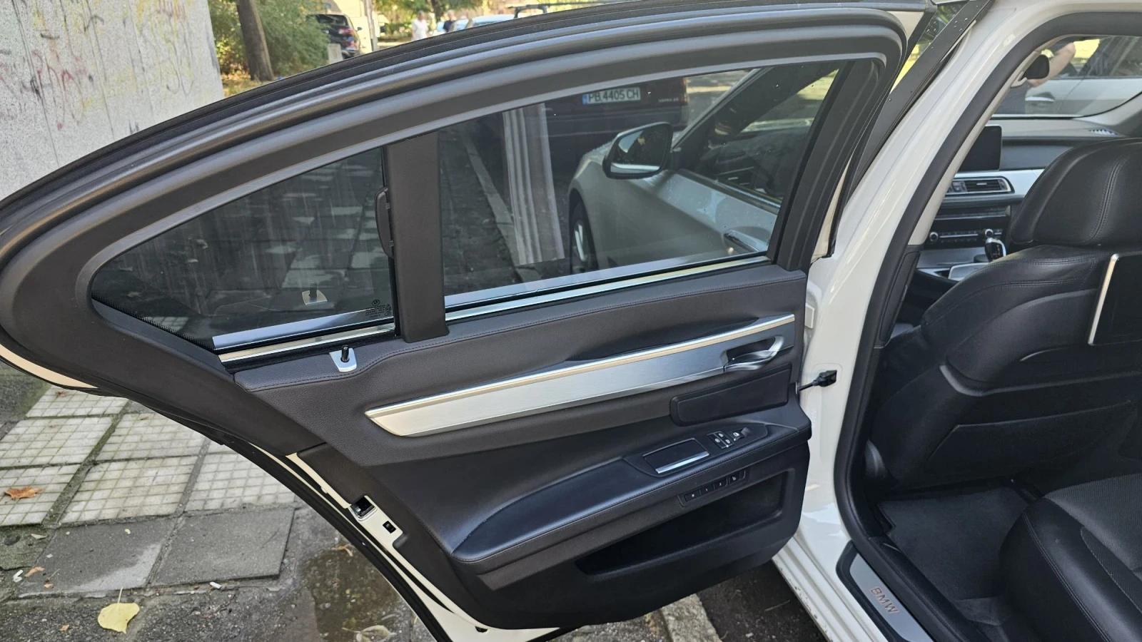 BMW 740 D xdrive | Mobile.bg   11