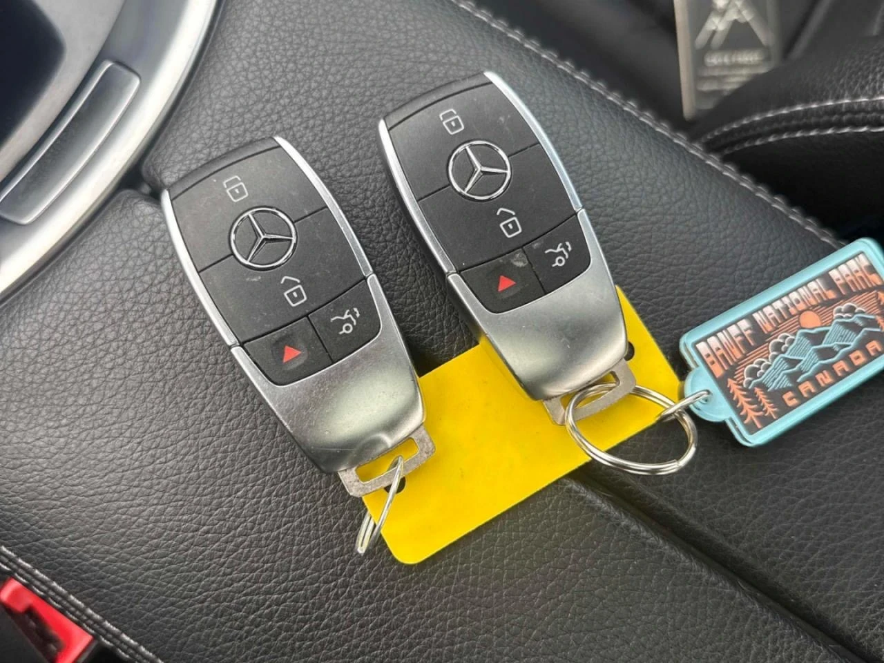 Mercedes-Benz C 300 4M* Ambient* Blind spot* Камера* Пано* Подгрев* Wi - изображение 10