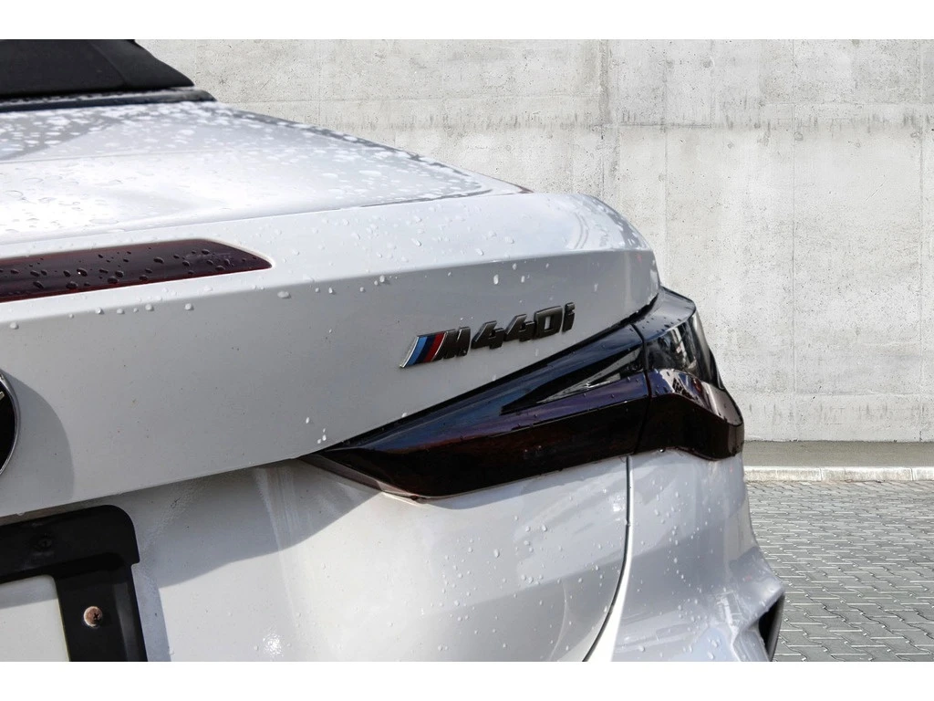 BMW 440 * M440i Convertible | Gps| BkpCam| HtdSeats| * CAR - изображение 8