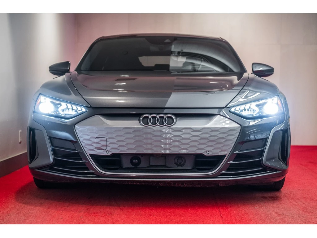 Audi E-Tron GT С РЕГИСТРАЦИЯ&АВТО КРЕДИТ - изображение 2