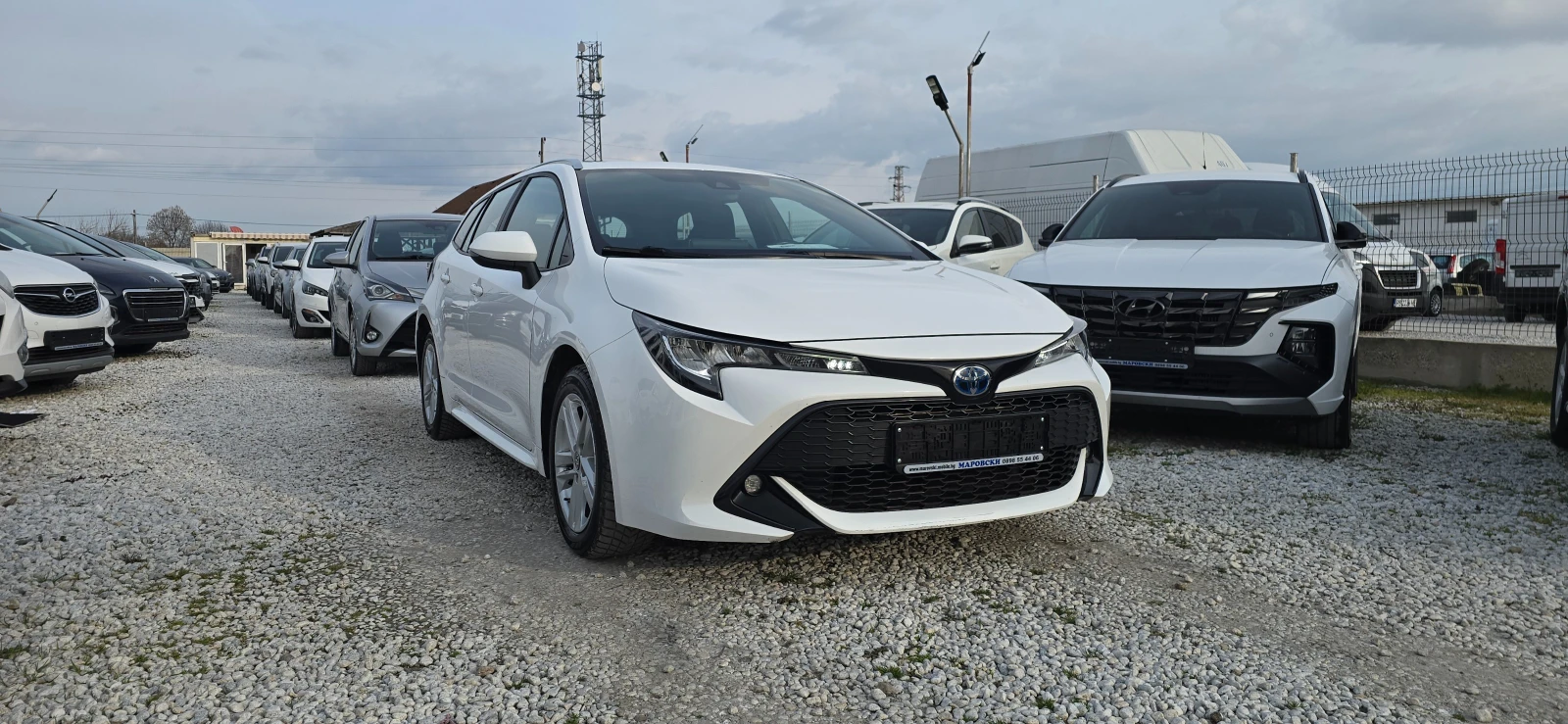 Toyota Corolla 1.8 HYBRID ����������� CAR PLAY ANDROIDAUTO 100%km | Mobile.bg � ����������� 3