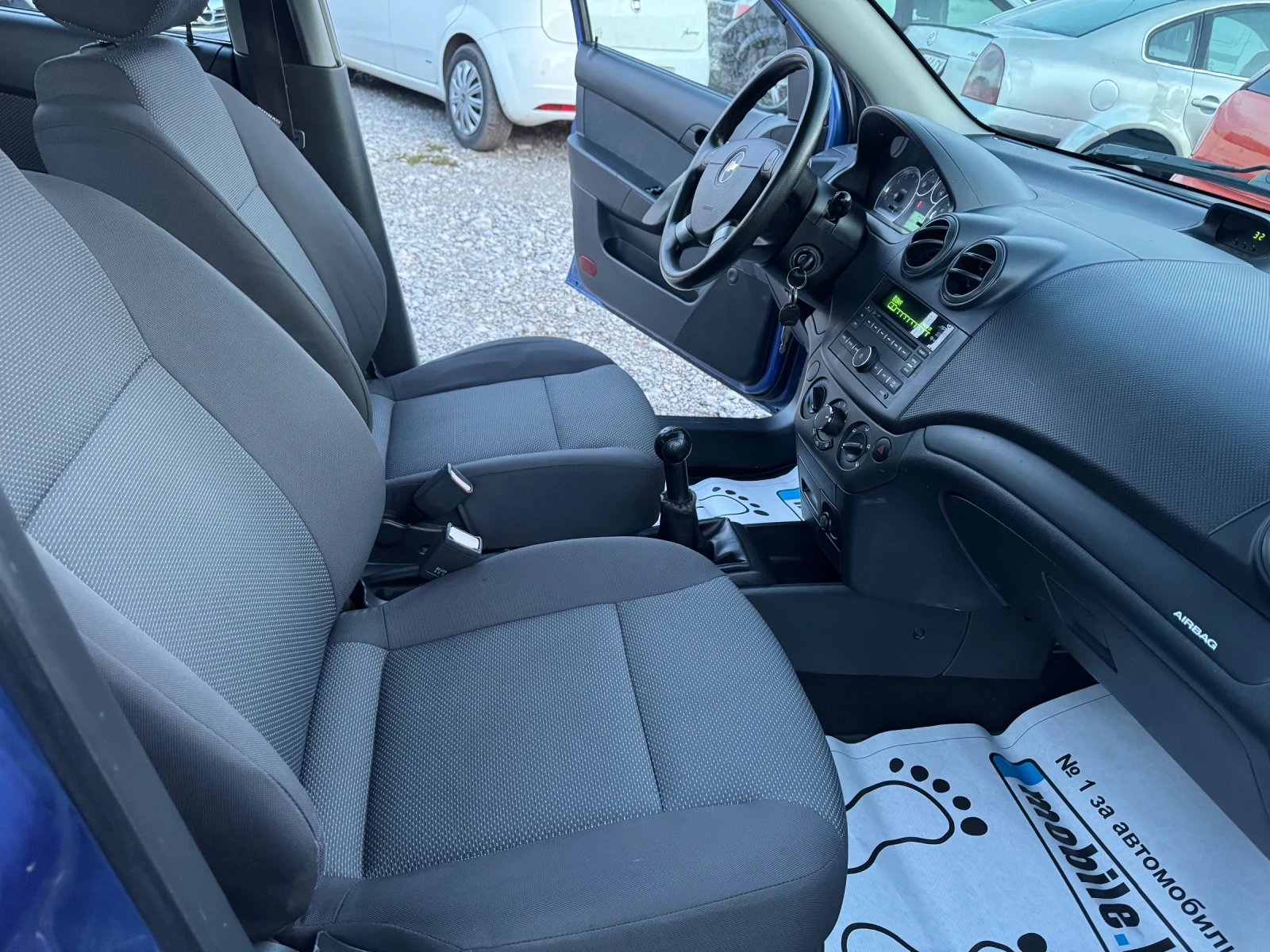 Chevrolet Aveo 1.4i KLIMA 116000 km - изображение 9