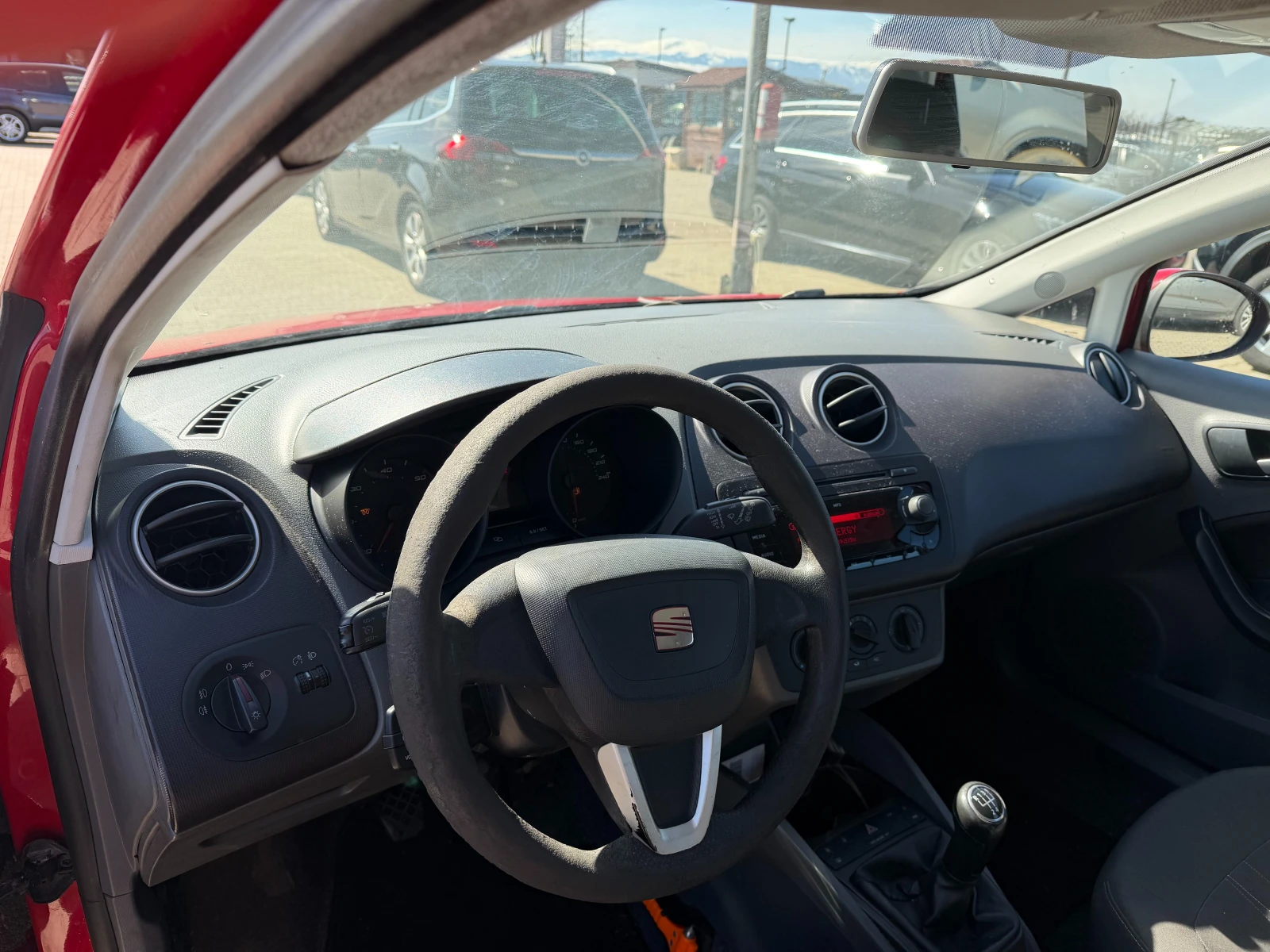 Seat Ibiza 1.2TDI EURO 5, снимка 11 - Автомобили и джипове - 53769363