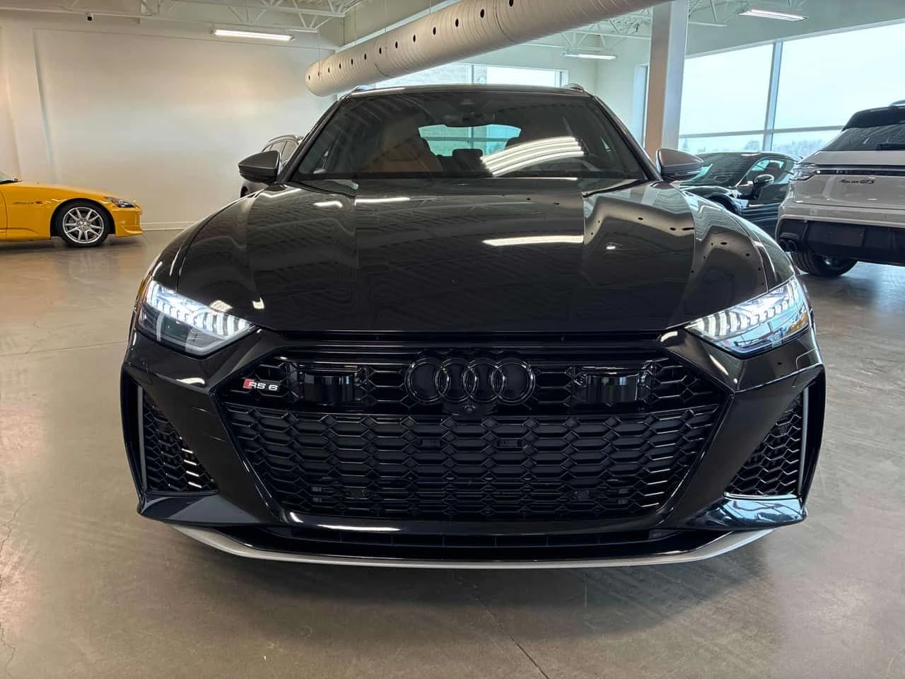 Audi Rs6 * AVANT* performance * PANO* KEYLESS* ПОДГРЕВ* , снимка 6 - Автомобили и джипове - 53796733