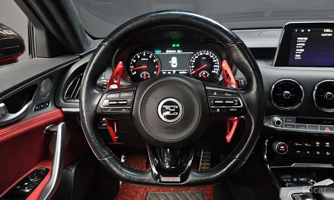 Kia Stinger AWD* 3.3T* КАМЕРИ* 360* ШИБИДАХ* , снимка 5 - Автомобили и джипове - 54146769