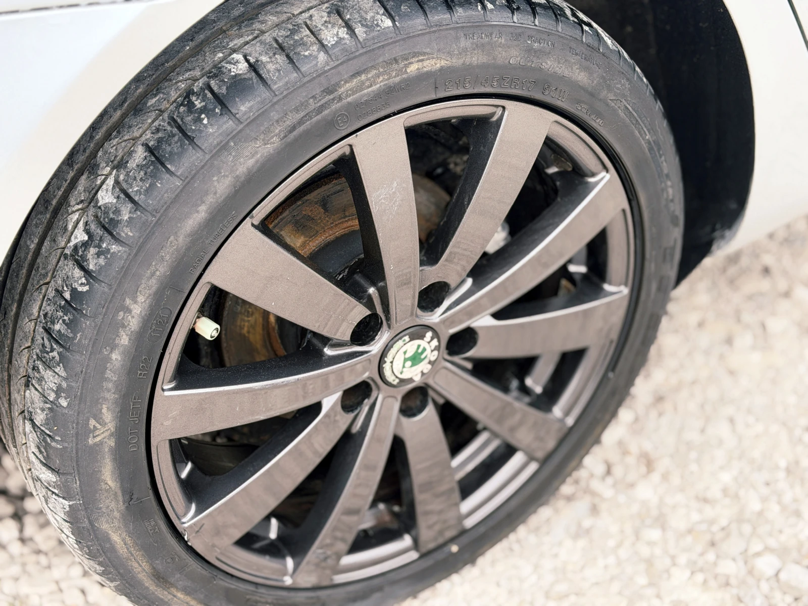 Skoda Octavia 1.6 MPi 102 к.с, снимка 12 - Автомобили и джипове - 54206477