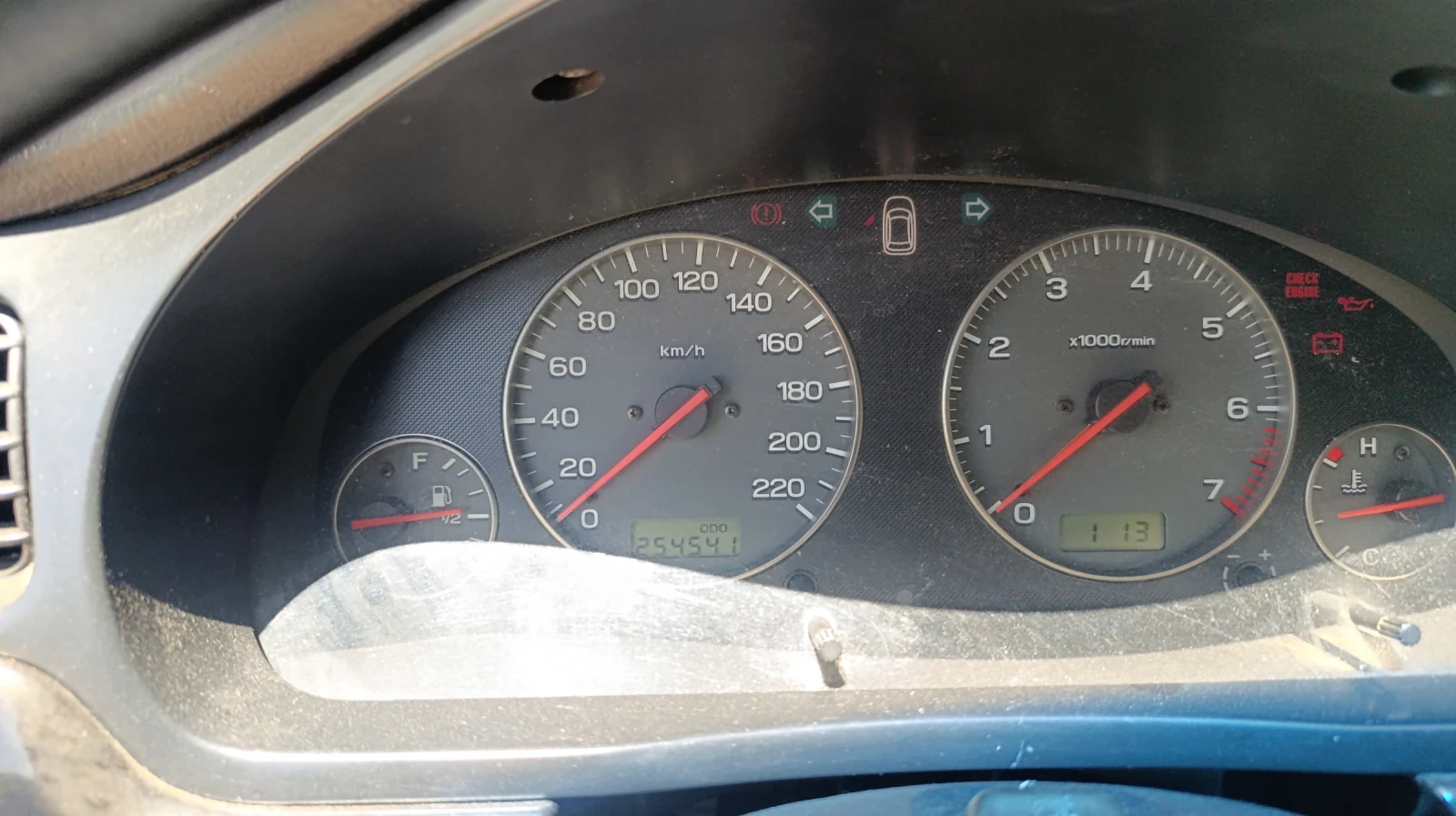 Subaru Legacy 2.0, снимка 17 - Автомобили и джипове - 54221747