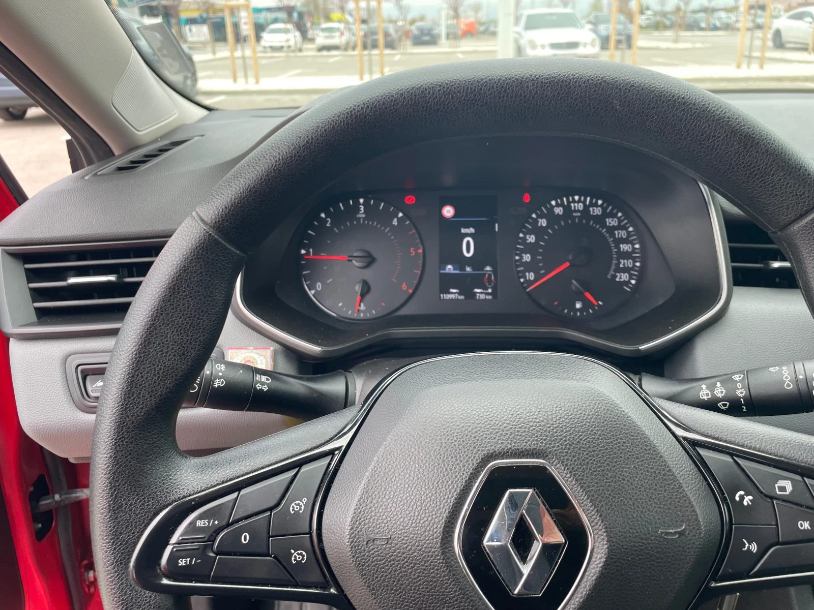 Renault Clio, снимка 8 - Автомобили и джипове - 54271458