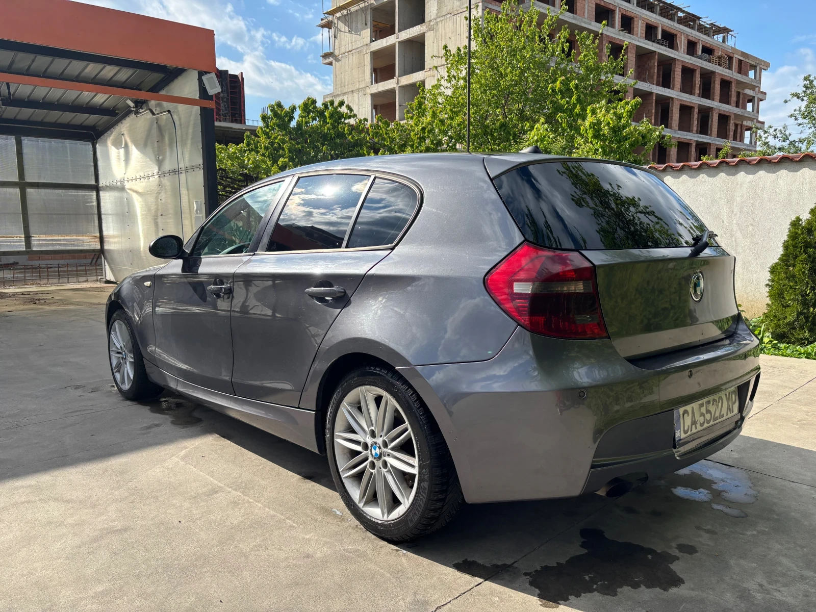 BMW 118 2.0d NAVI/Mpack/Face, снимка 4 - Автомобили и джипове - 54392597